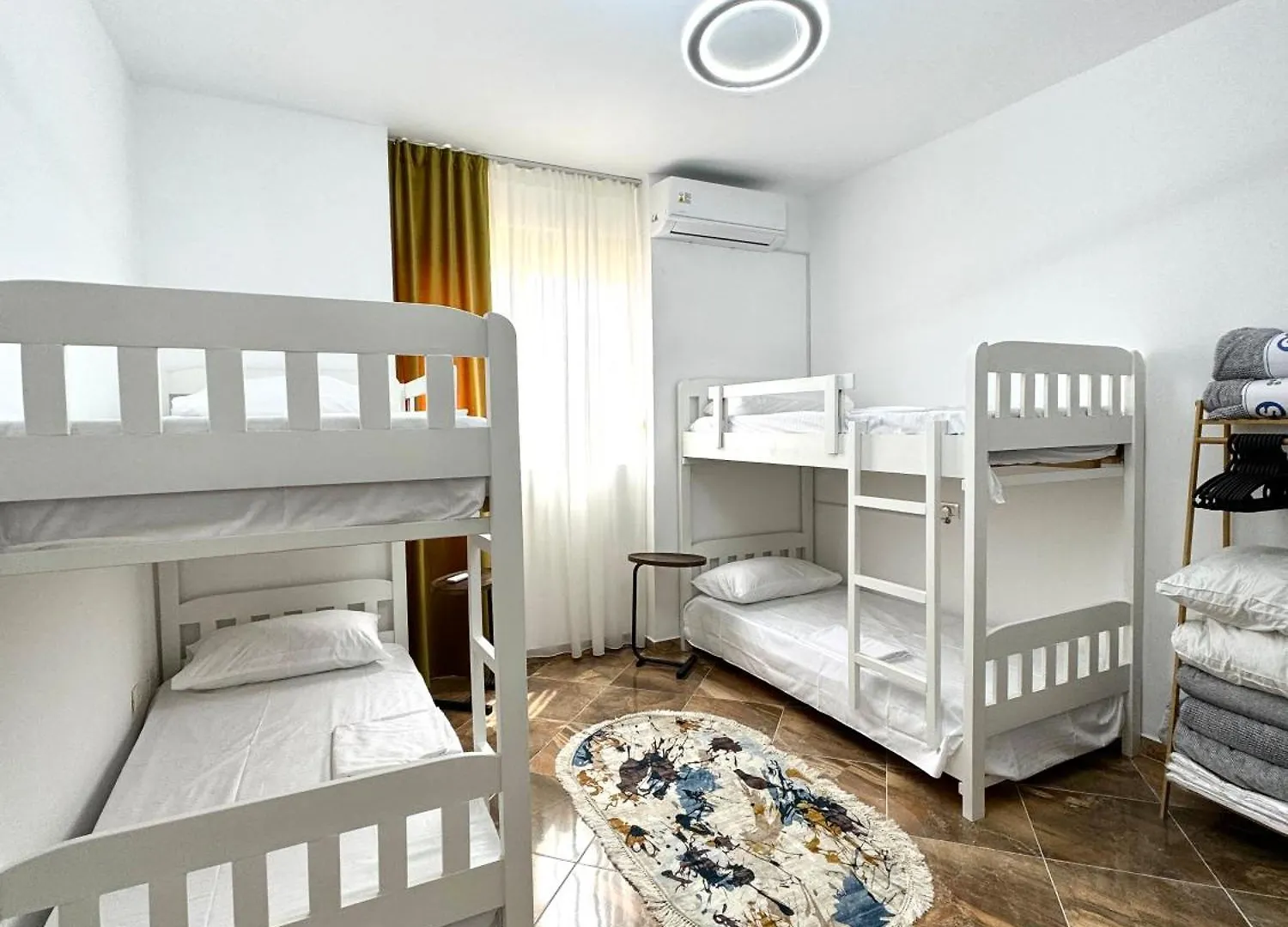 דורס 5 New Central Comfy Apartments אלבניה
