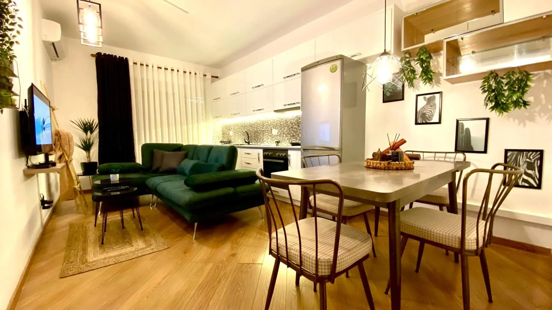 5 New Central Comfy Apartments ドゥラス アルバニア