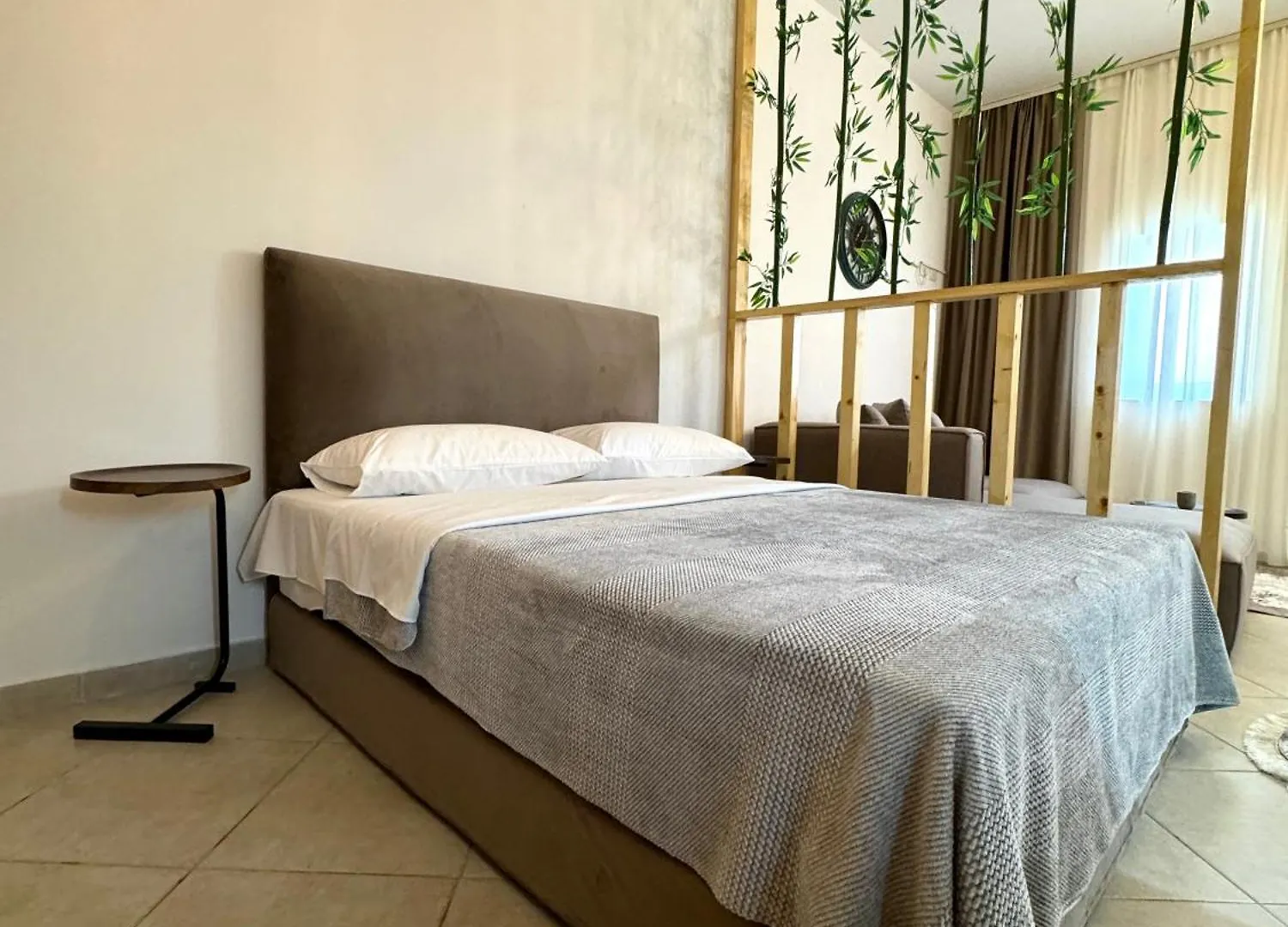 דורס 5 New Central Comfy Apartments אלבניה